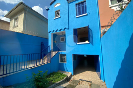 Casa à venda com 2 quartos, sendo 1 suíte, em Aclimação, São Paulo, SP