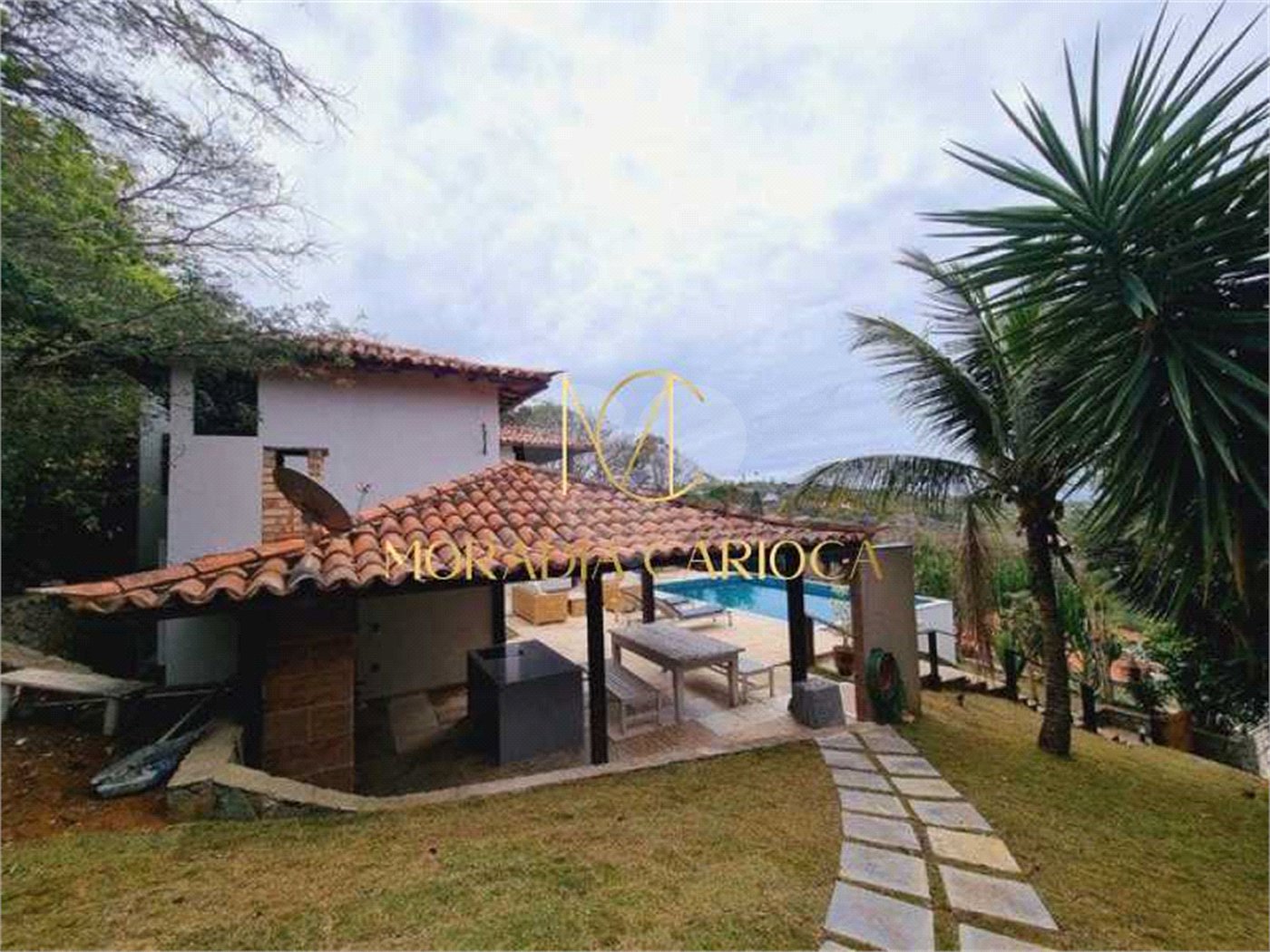 Casa à venda com 4 suítes em Ferradura, Armação dos Búzios, RJ
