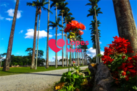 Apartamento à venda com 4 quartos, sendo 1 suíte,  em Parque Residencial Aquarius, São José dos Campos, SP