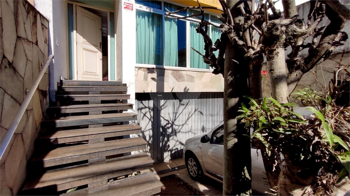 Sobrado à venda com 3 quartos, sendo 1 suíte, em Jardim São Paulo(zona Norte), São Paulo, SP