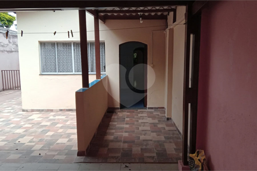 Casa Térrea à venda com 3 quartos, sendo 1 suíte, em Vila Irmãos Arnoni, São Paulo, SP