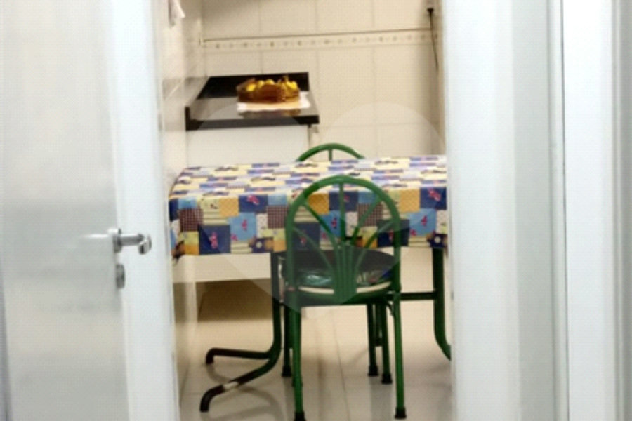 Sobrado à venda com 3 quartos, sendo 1 suíte, em Vila Nova Cachoeirinha, São Paulo, SP