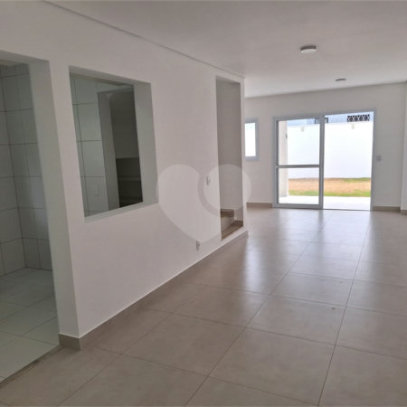 Casa à venda com 3 quartos, sendo 1 suíte, no condomínio Villagio Montalcino, Vinhedo - SP