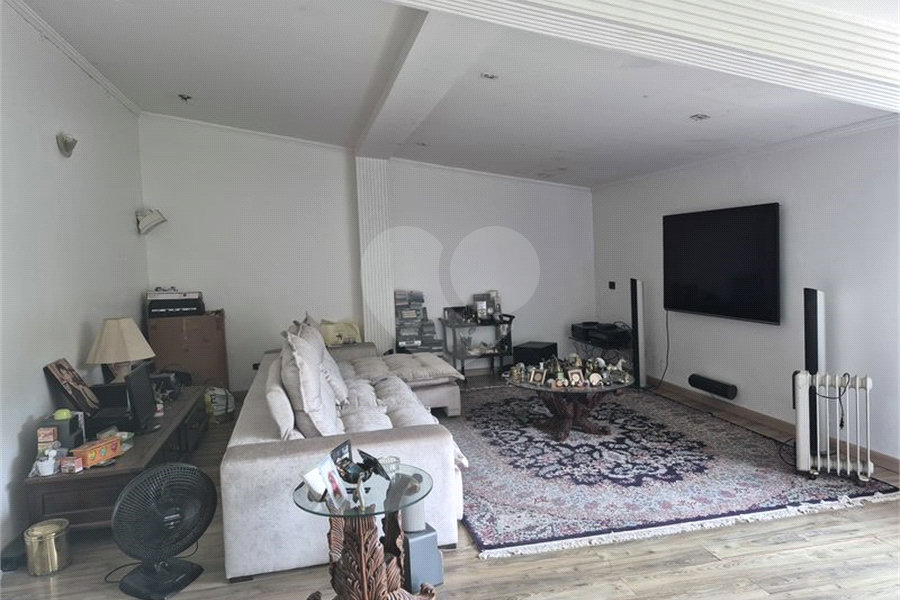 Casa à venda com 4 suítes no condomínio Associação Reserva das Hortênsias, Mairiporã - SP