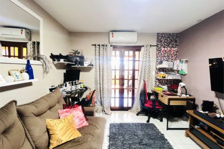 Casa à venda com 4 quartos, sendo 1 suíte, em Campo Grande, Rio de Janeiro, RJ