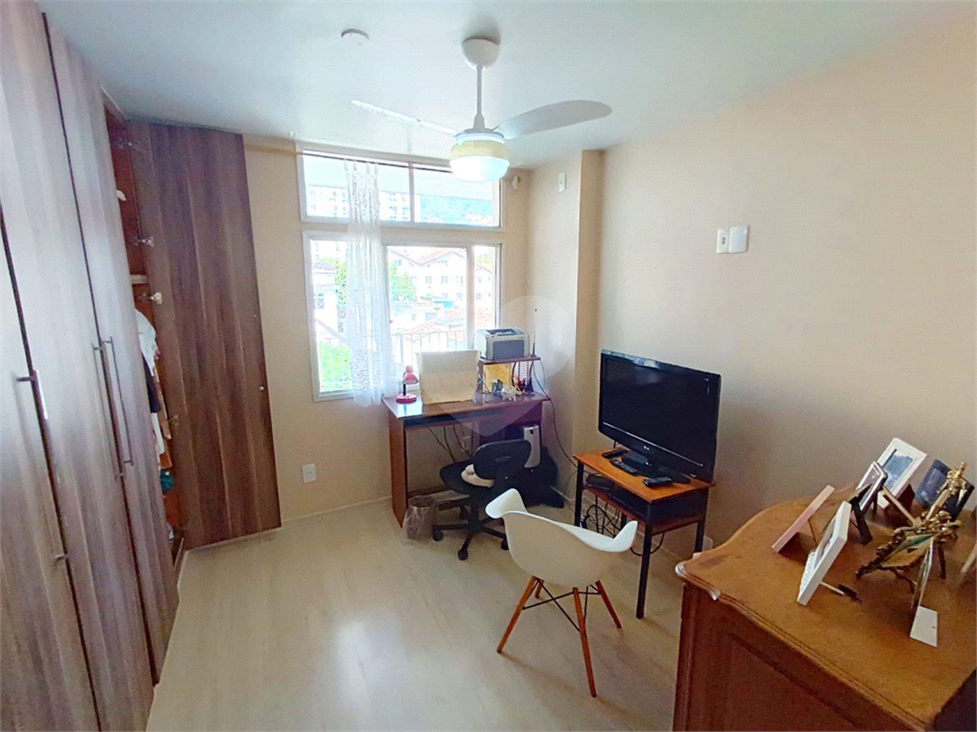 Apartamento à venda com 2 quartos, sendo 1 suíte, em Grajaú, Rio de Janeiro, RJ