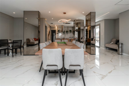 Apartamento à venda com 2 suítes em Vila Dom Pedro I, São Paulo, SP
