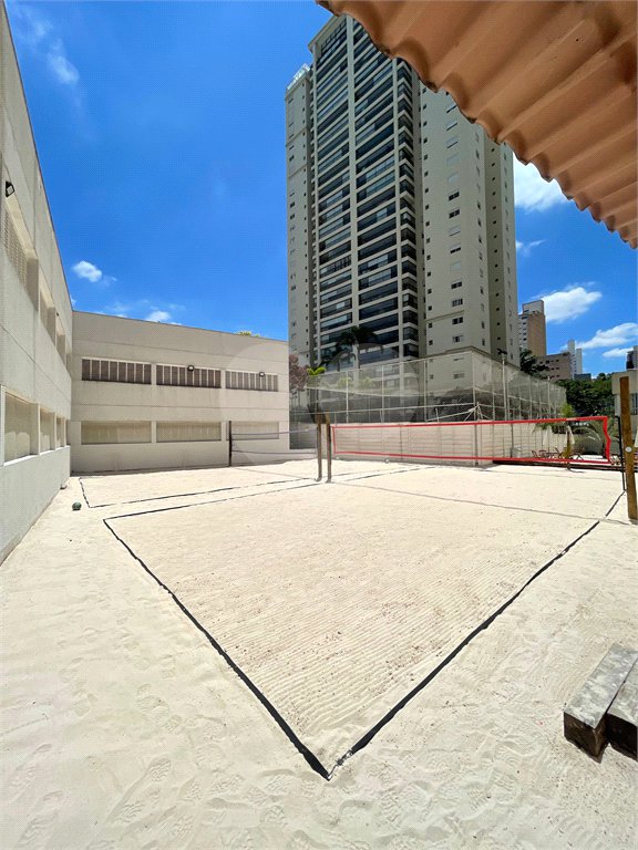 Apartamento para venda com 111m², 3 quartos e lazer completo em condomínio-clube na Aclimação