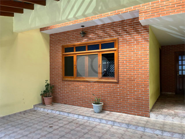 Sobrado à venda com 3 quartos, sendo 2 suítes,  em City Campo Grande, São Paulo, SP