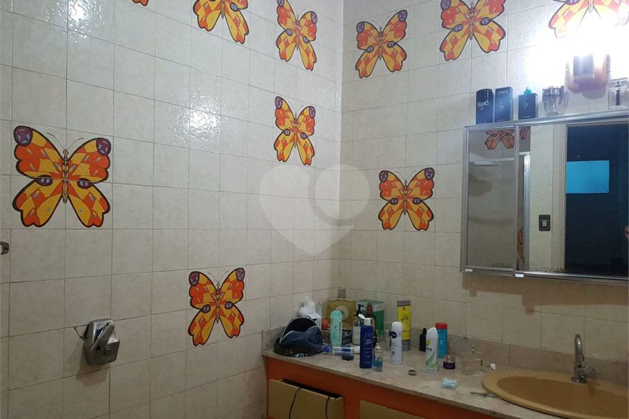 Sobrado à venda com 3 quartos, sendo 1 suíte, em Tremembé, São Paulo, SP