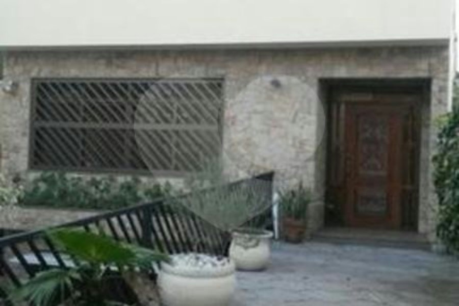 Casa à venda com 4 quartos, sendo 2 suítes, em Tremembé, São Paulo, SP