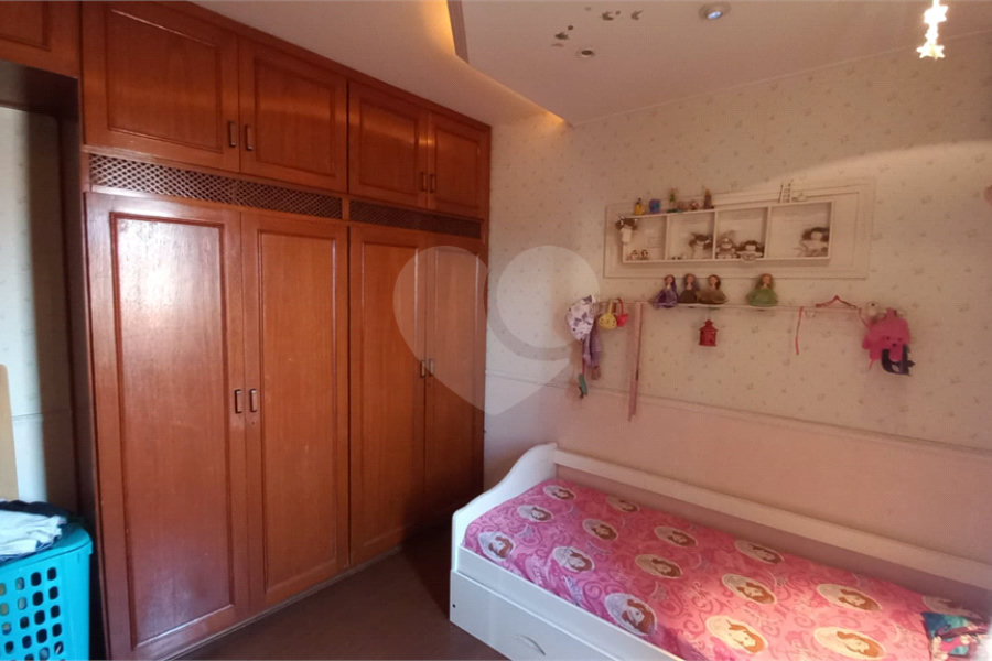 Sobrado à venda com 3 quartos, sendo 1 suíte, em Tucuruvi, São Paulo, SP