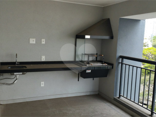 Apartamento à venda ou para alugar com 3 suítes em Mooca, São Paulo, SP