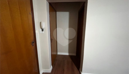 Casa à venda com 4 quartos, sendo 1 suíte,  no Centro, Cravinhos, SP