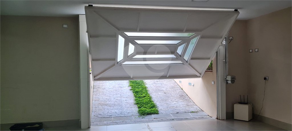 Sobrado à venda com 4 quartos, sendo 1 suíte, em Jabaquara, São Paulo, SP