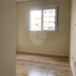 Apartamento Mobiliado ao Lado do Shopping Frei Caneca