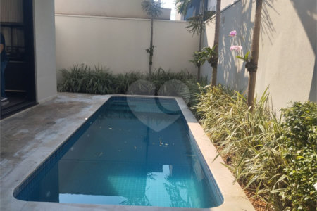 Casa à venda com 3 suítes em Jardim Salto Grande, Araraquara, SP