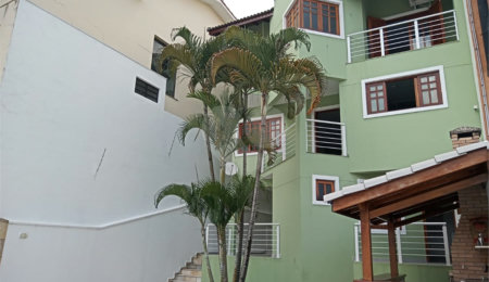 Sobrado à venda com 4 quartos, sendo 3 suítes,  em Tremembé, São Paulo, SP