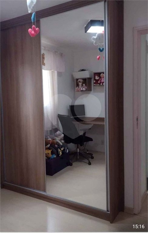 Apartamento no Condomínio Mont Royal.
