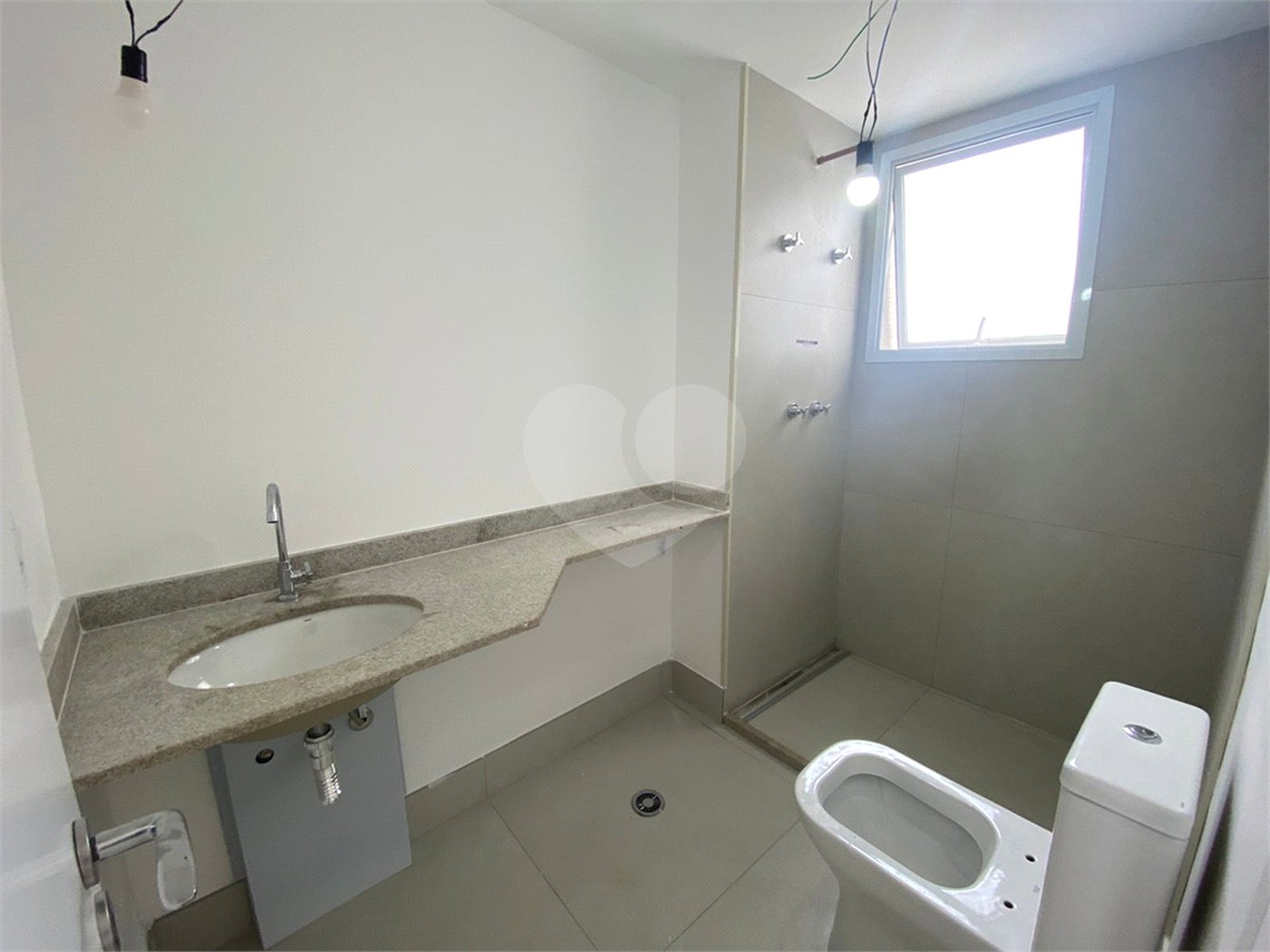 Apartamento à venda com 3 quartos, sendo 1 suíte, em Brás, São Paulo, SP