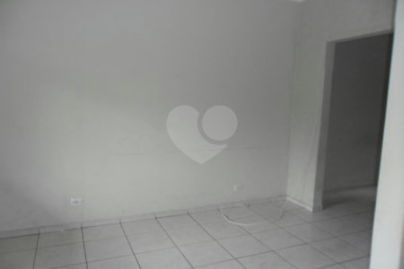 Sobrado à venda com 3 quartos, sendo 1 suíte, em Vila Pompéia, São Paulo, SP
