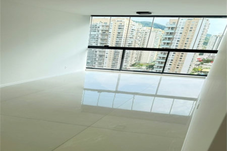 Apartamento à venda com 3 quartos, sendo 1 suíte,  em Recreio dos Bandeirantes, Rio de Janeiro, RJ