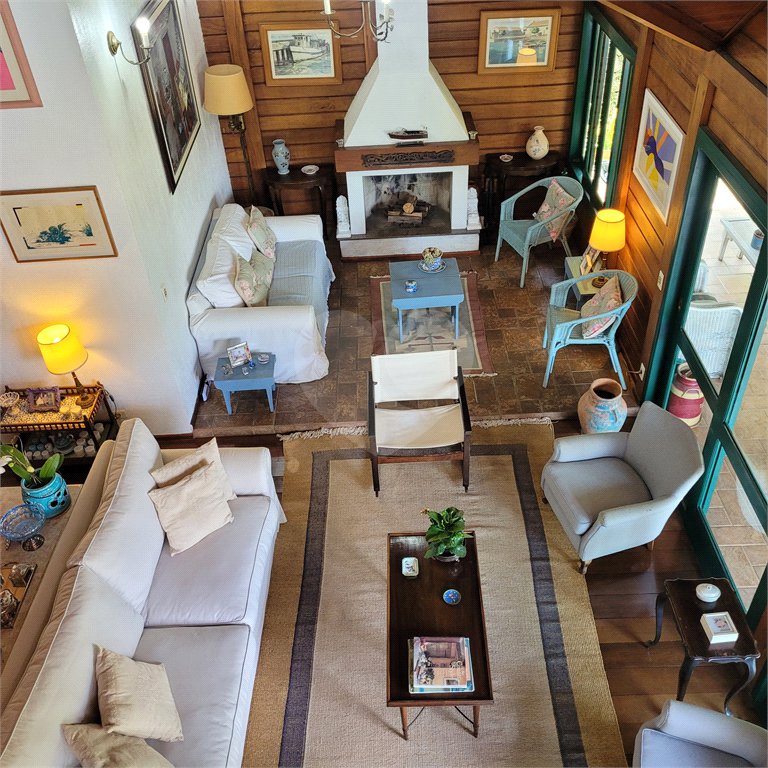 Casa à venda com 4 suítes no condomínio Gleba II, Mairiporã - SP