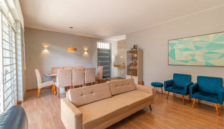 Casa Térrea à venda com 3 quartos, sendo 1 suíte,  em Chácara Santo Antônio, São Paulo, SP
