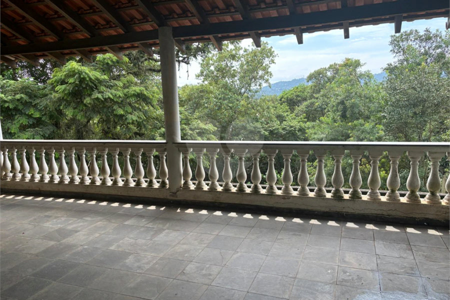 Sobrado à venda com 3 quartos, sendo 1 suíte, em Samambaia, Mairiporã, SP