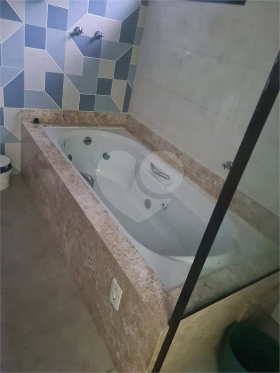 Terreno à venda com 4 suítes no condomínio Granja Anita, Mogi das Cruzes - SP