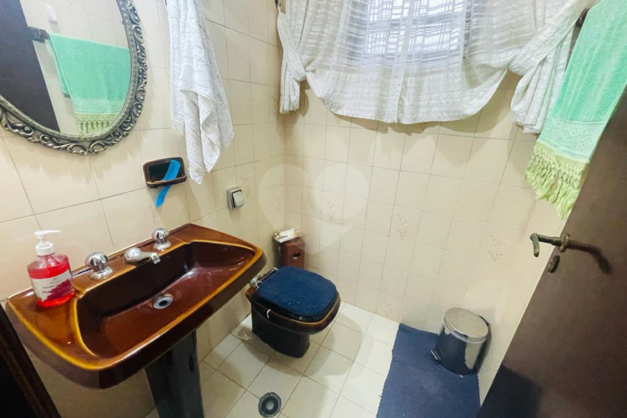 Casa à venda com 4 quartos, sendo 2 suítes, em Vila Maria, São Paulo, SP