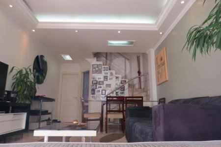 Casa à venda com 3 quartos, sendo 1 suíte, no condomínio Taquaral Village, São Paulo - SP