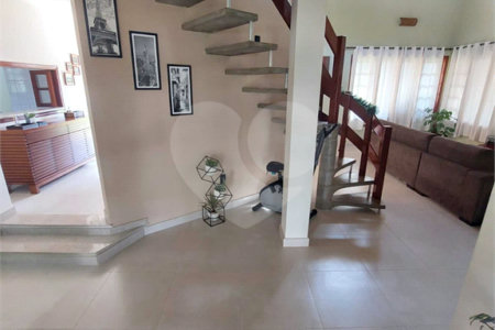 Casa à venda com 4 quartos, sendo 2 suítes, no condomínio Eco Clube Vivendas do Lago, Sorocaba - SP