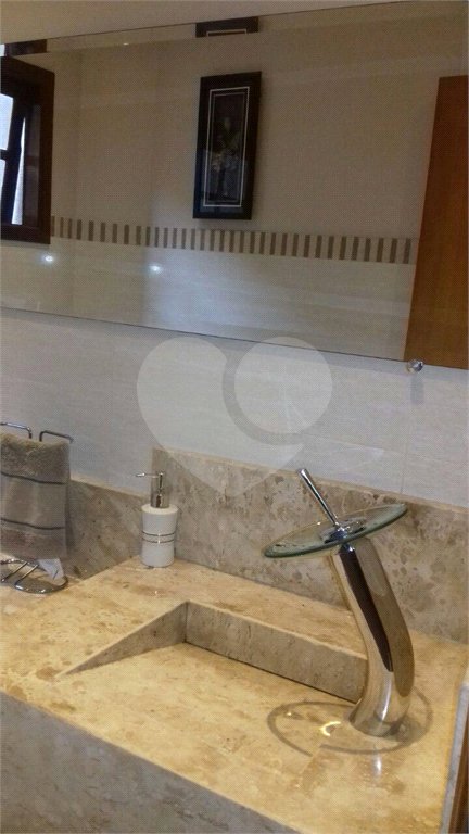 Casa à venda com 3 quartos, sendo 1 suíte,  em Vila Miranda, Itaquaquecetuba, SP
