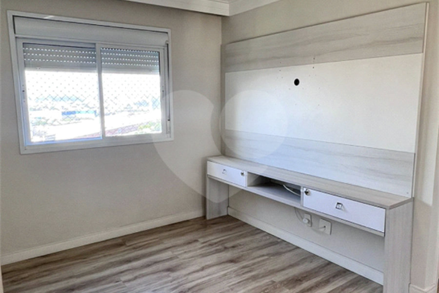 Apartamento à venda com 3 quartos, sendo 1 suíte,  em Vila Lusitânia, São Bernardo do Campo, SP