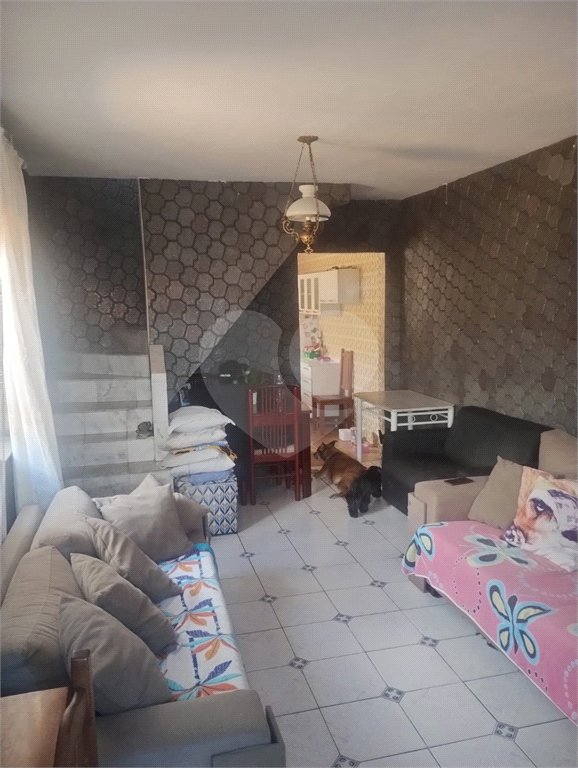 Sobrado à venda com 3 quartos, sendo 1 suíte, em Tremembé, São Paulo, SP