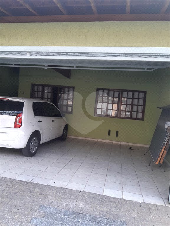 Casa Térrea à venda com 2 suítes em Vila Carioca, Guarulhos, SP