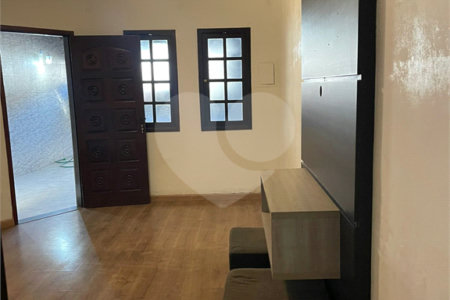 Casa à venda com 3 quartos, sendo 1 suíte, em Jardim Camila, Mogi das Cruzes, SP