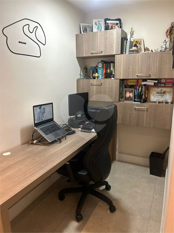 Apartamento à venda com 2 suítes em Parque Reboucas, São Paulo, SP