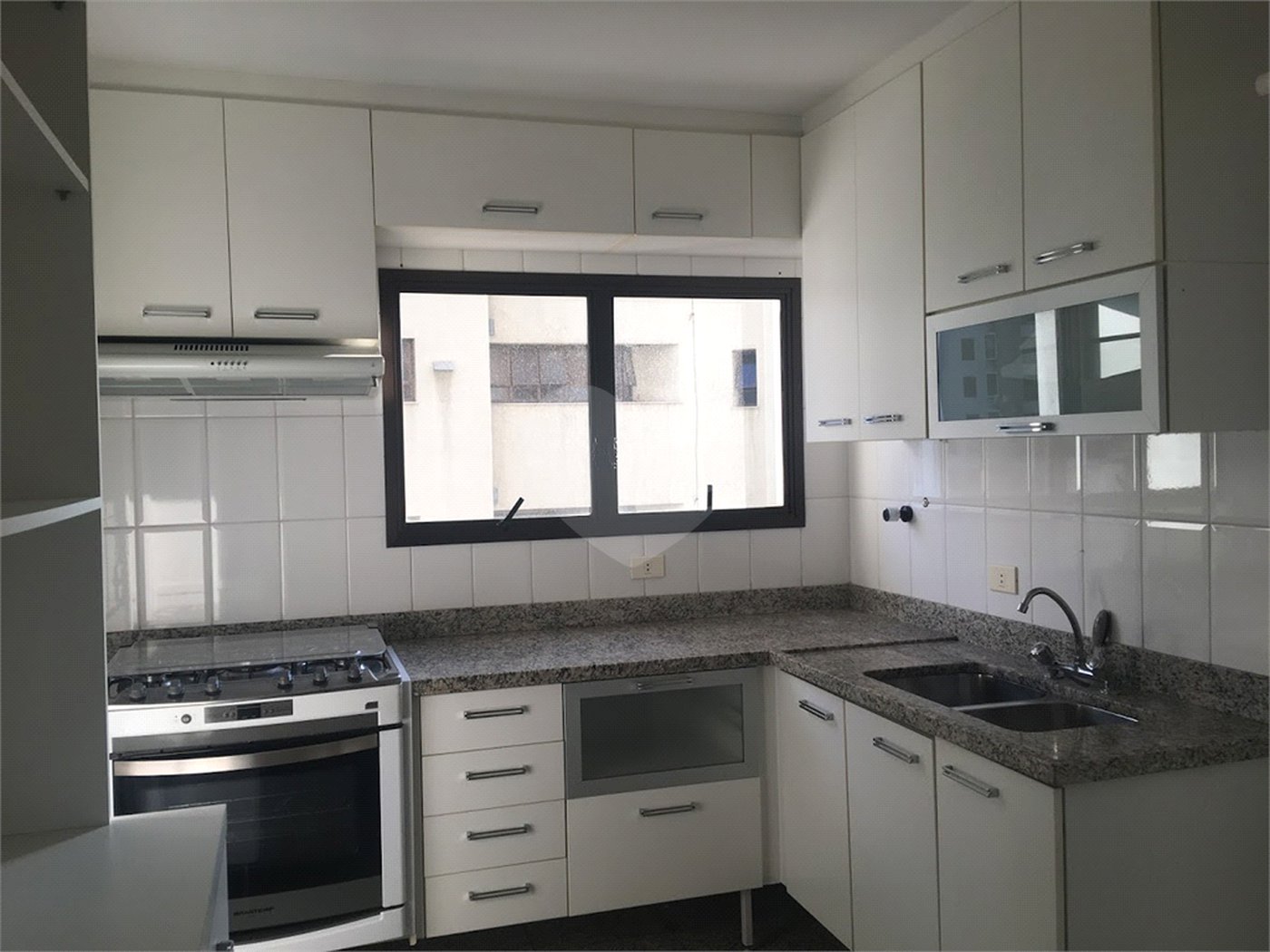 Apartamento à venda com 4 suítes em Vila Suzana, São Paulo, SP