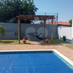 Casa à venda com 3 quartos, sendo 1 suíte, no condomínio Village da Serra, Araçoiaba da Serra - SP