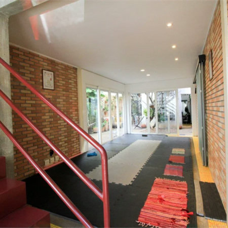 Casa à venda ou para alugar com 5 quartos, sendo 3 suítes, em Vila Madalena, São Paulo, SP