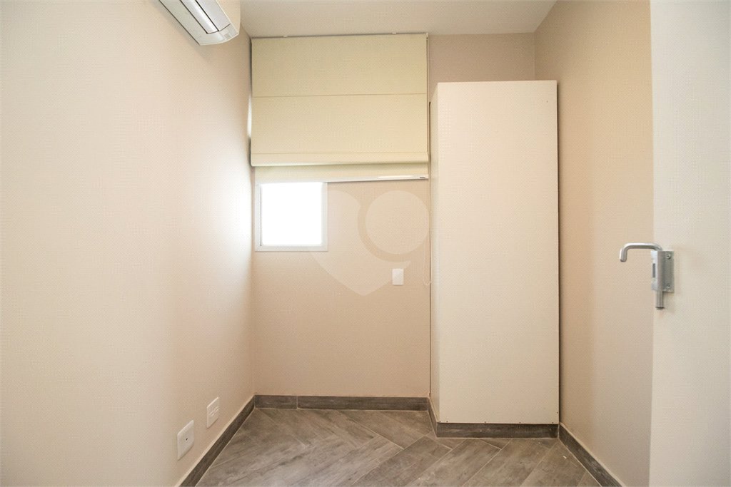 Apartamento à venda com 3 quartos, sendo 1 suíte,  em Indianópolis, São Paulo, SP