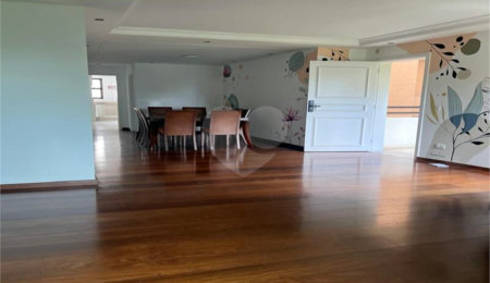 Apartamento à venda com 4 quartos, sendo 2 suítes,  em Paraisópolis, São Paulo, SP
