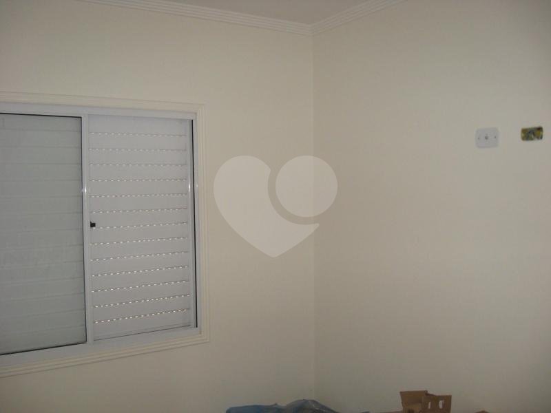 Casa à venda com 3 quartos, sendo 1 suíte, no condomínio Algarve Residencial, São Paulo - SP