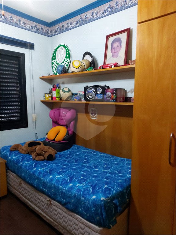 Apartamento à venda com 3 suítes em Vila Regente Feijó, São Paulo, SP