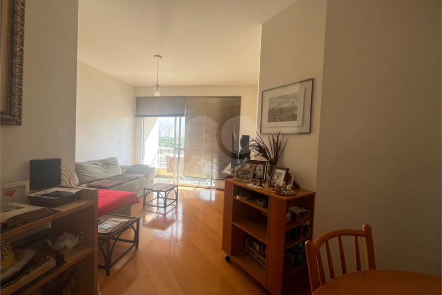 Apartamento à venda com 3 quartos, sendo 1 suíte, em Santana, São Paulo, SP