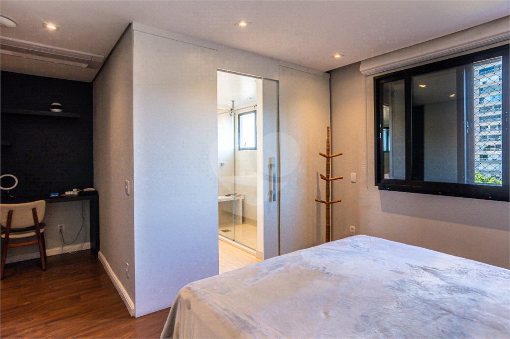 Apartamento à venda com 3 suítes em Granja Julieta, São Paulo, SP