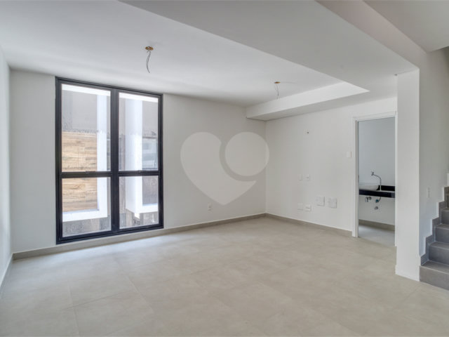 Casa em condomínio à venda com 4 quartos, sendo 2 suítes,  em Brooklin, São Paulo, SP