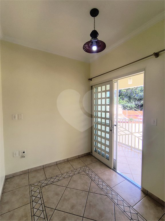 Casa à venda com 3 quartos, sendo 1 suíte,  em Jardim Jequitibá, Indaiatuba, SP